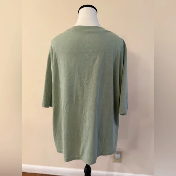 Disney Mickey and Pluto Short Sleeve T-shirt - Picture 4 of 4